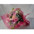 東京都国分寺市フラワーショップ花咲の花　みんな大好き！ピンクの花束